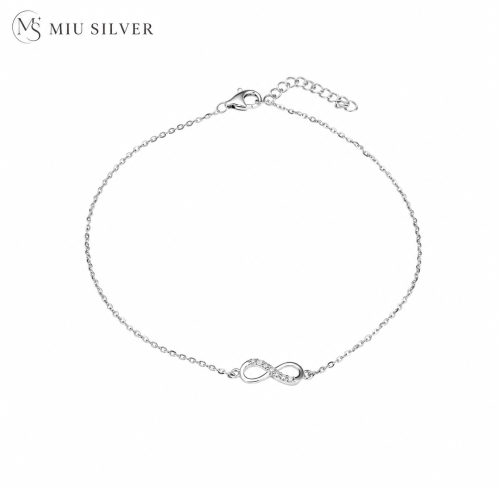 Lắc chân bạc Endless Love