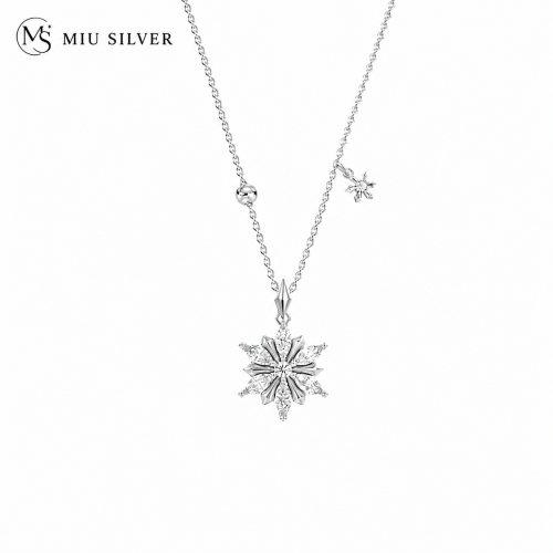 Dây chuyền bạc Luna Snow Bow